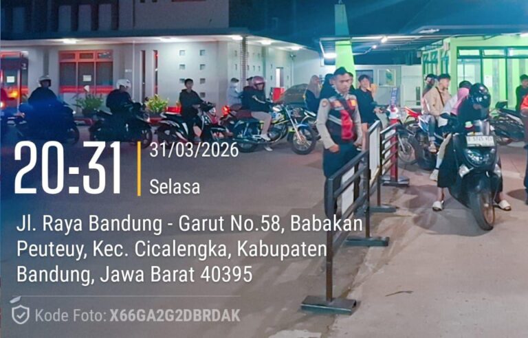 784228