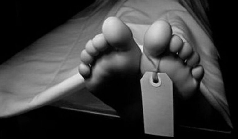 822189