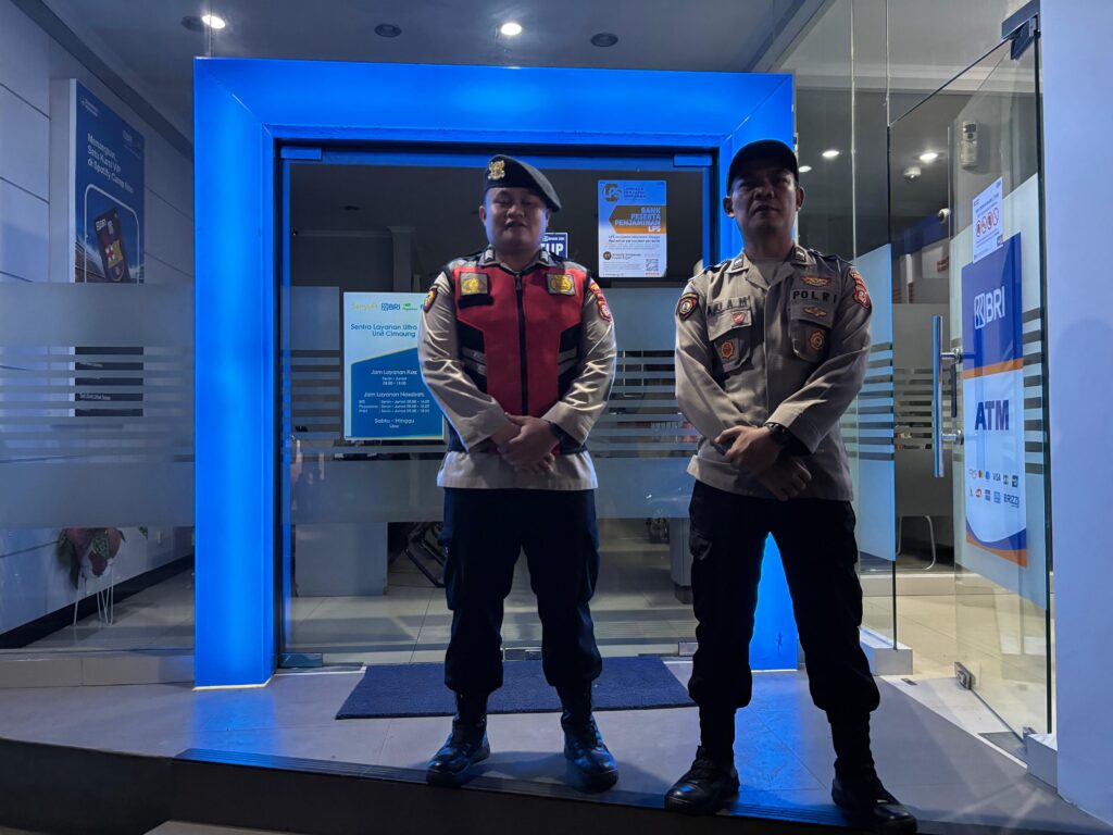 877979-1024x768.jpg