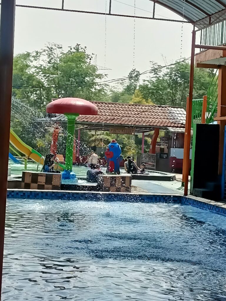 1011875