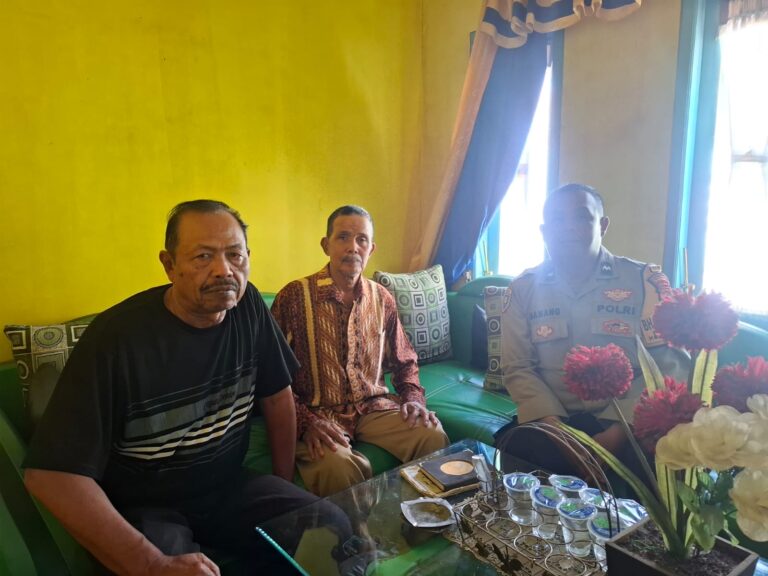 1147129