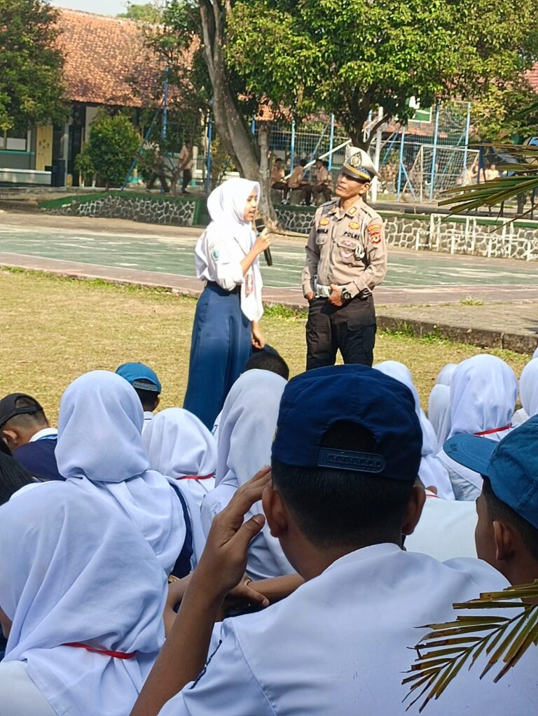 1203541