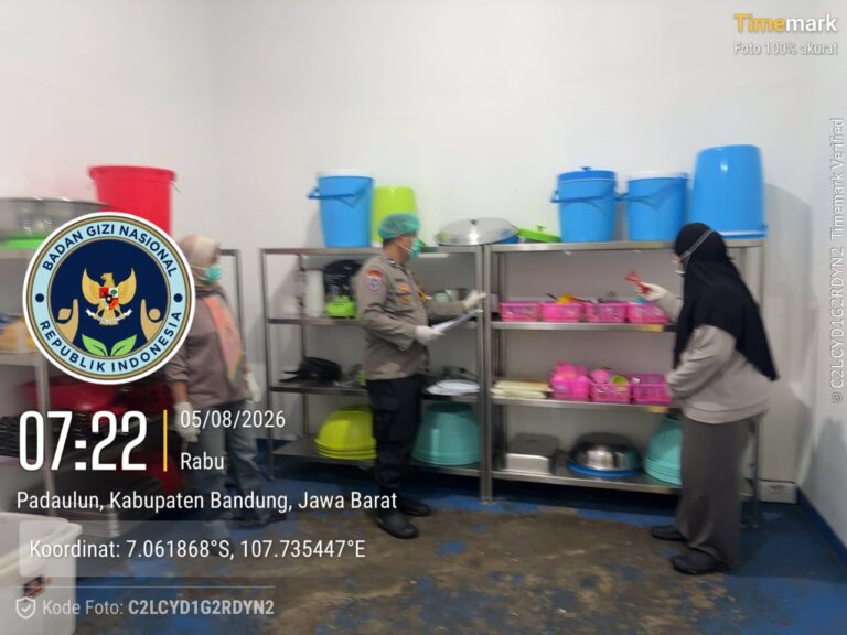1282889