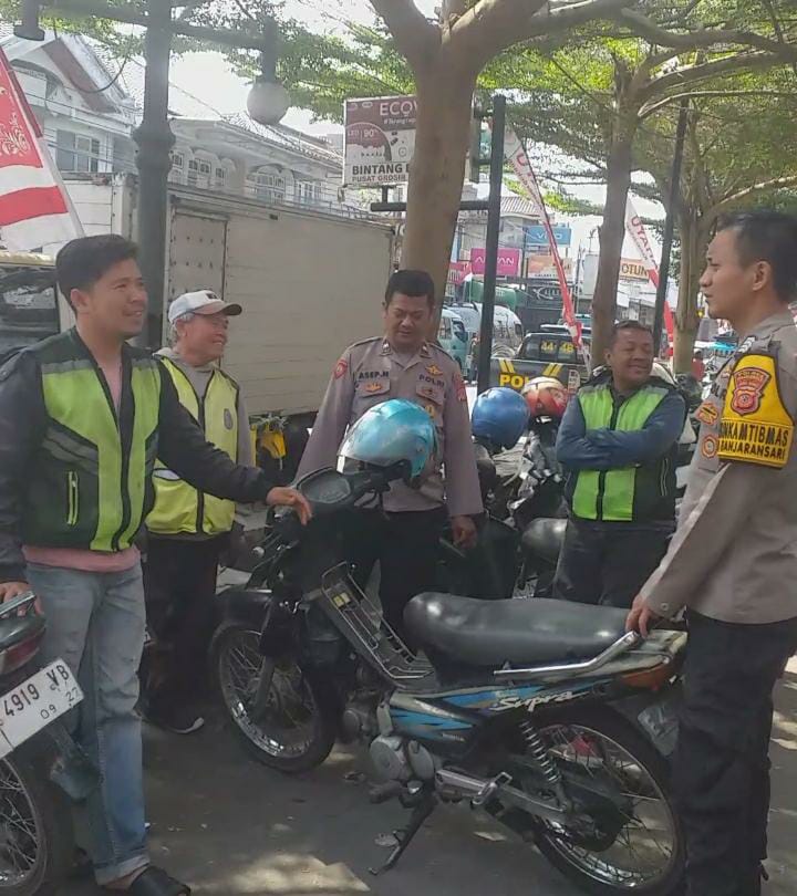 519081